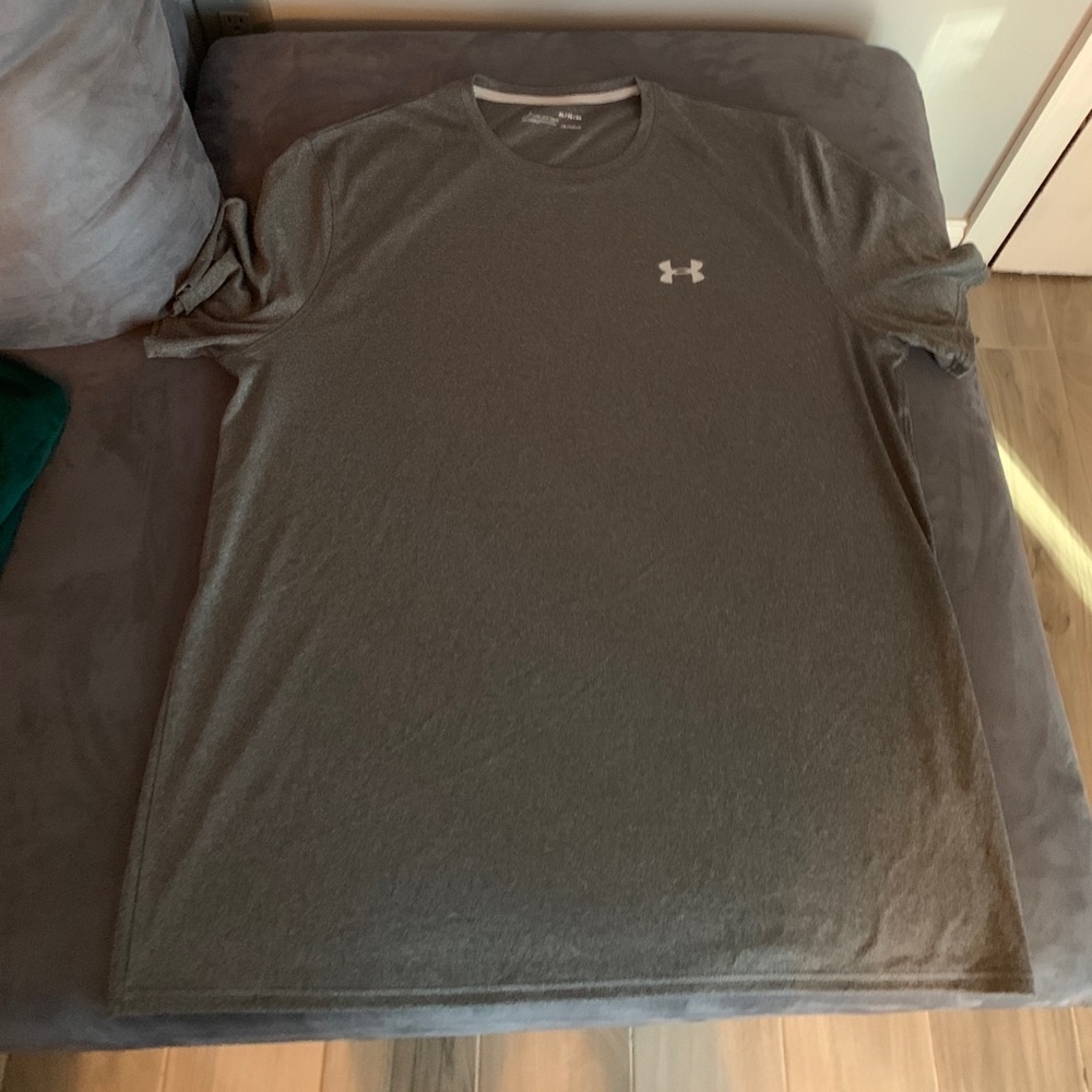 Men’s Under Armour Loose T-shirt